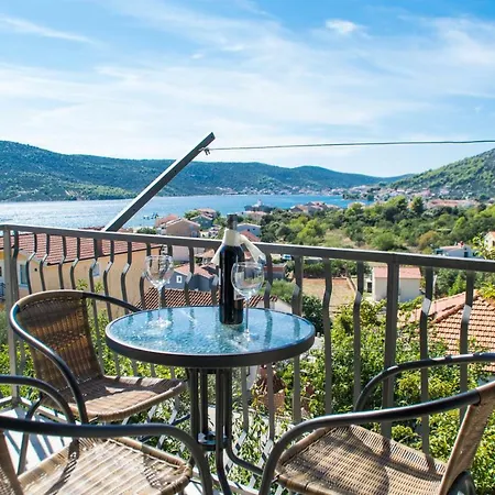 Apartment Gosselin Korculanin Poljica (Trogir)